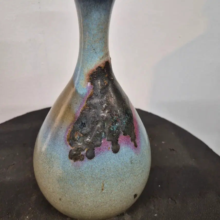 [BUNJANG] Junyo Joseon Dynasty Celadon White-Ground Tea Jar / 균요 자반문 옥호춘병