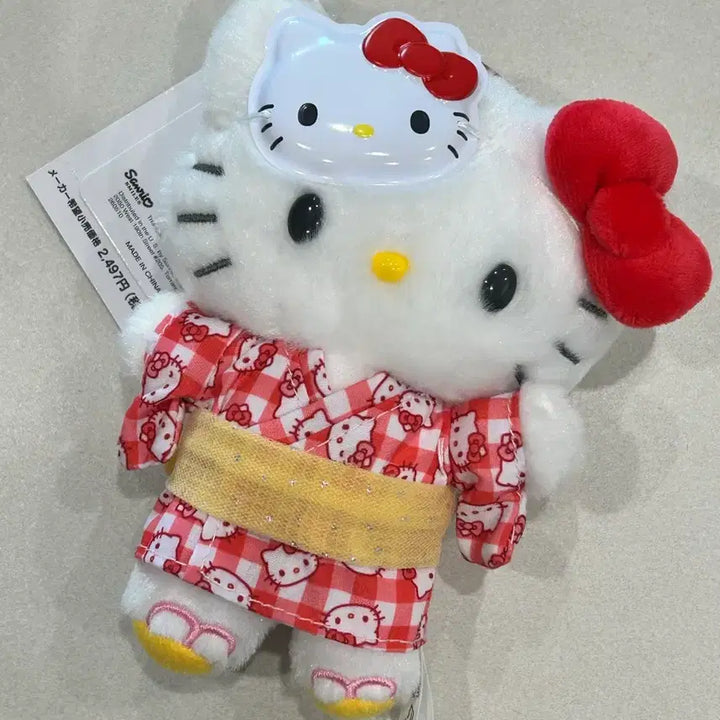 [BUNJANG] Sanrio Summer Festival Matsuri Kimono Yukata Kitty Mascot Doll Keychain / 산리오 여름축제 마츠리 기모노 유카타 키티 마스코트 인형 키링