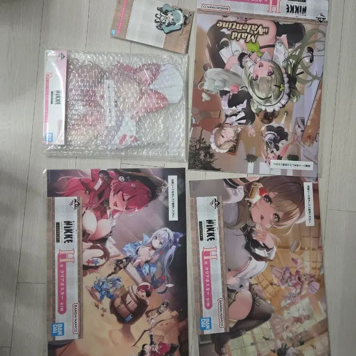 [BUNJANG] Niche Ichiban Kuji D Prize &amp; Photo Bundle / 니케 제일복권 D상 및 사진 제품 일괄 택포 2.0