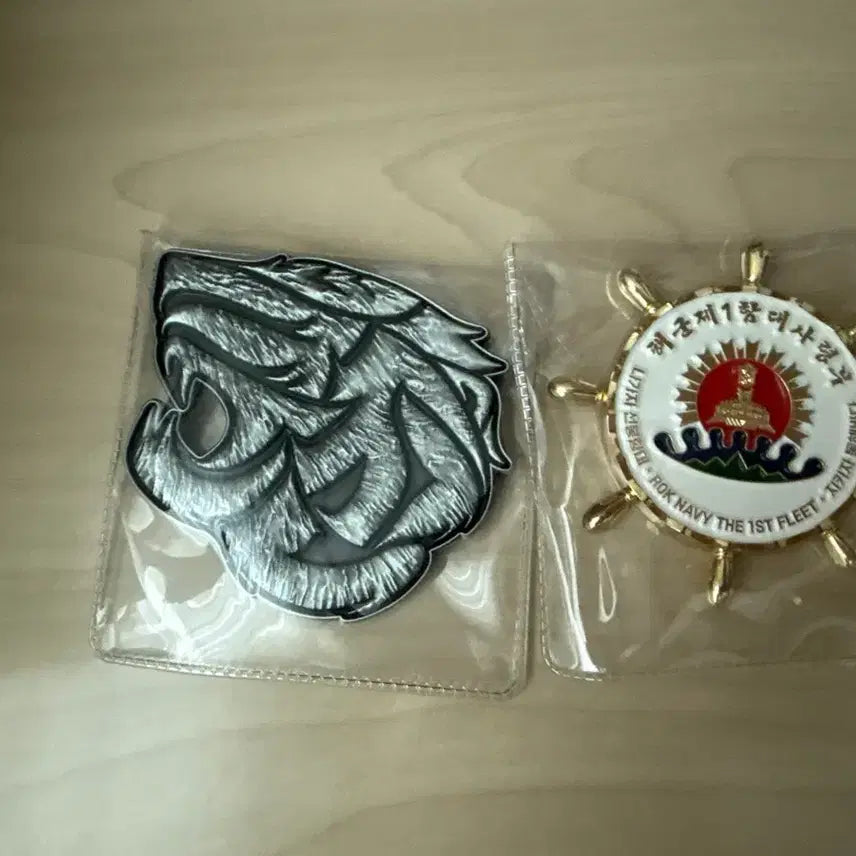 [BUNJANG] Republic of Korea Navy 1st Fleet Commemorative Coin &amp; Tiger Emblem Coin / 택포)해군군대코인 판매