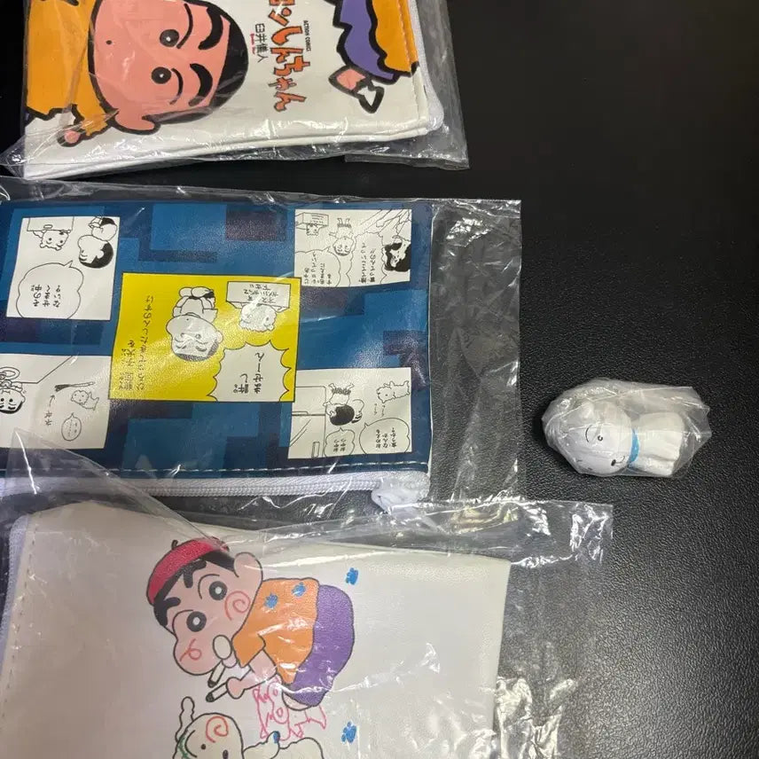 [BUNJANG] Crayon Shin-chan 35th Anniversary Asoto Kuji Gacha Full Set (4 types) / 짱구 35주년 아소토 쿠지 가챠 일괄 4종