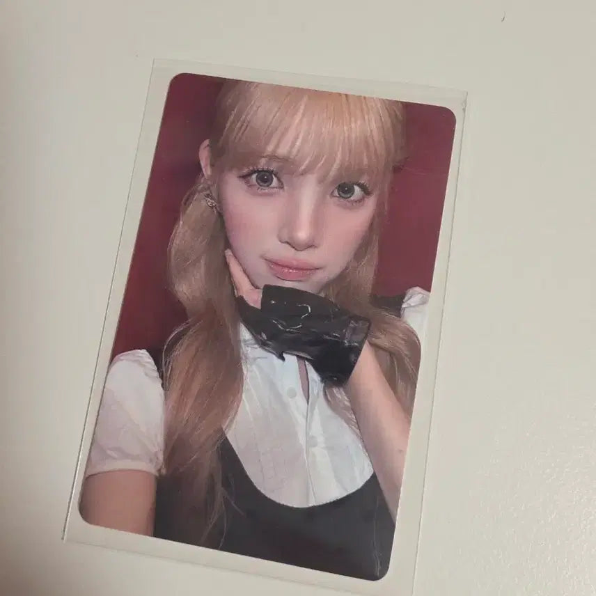 [BUNJANG] Hats to Hats Yuha Music Art Lucky Draw Photocard / 하투하 유하 뮤직아트 포카 양도