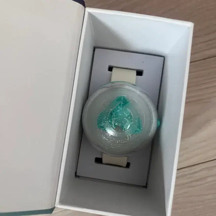 [BUNJANG] Day6 Made Watch Version 2 Lightstick / Day6 응원봉 버전2 마데워치