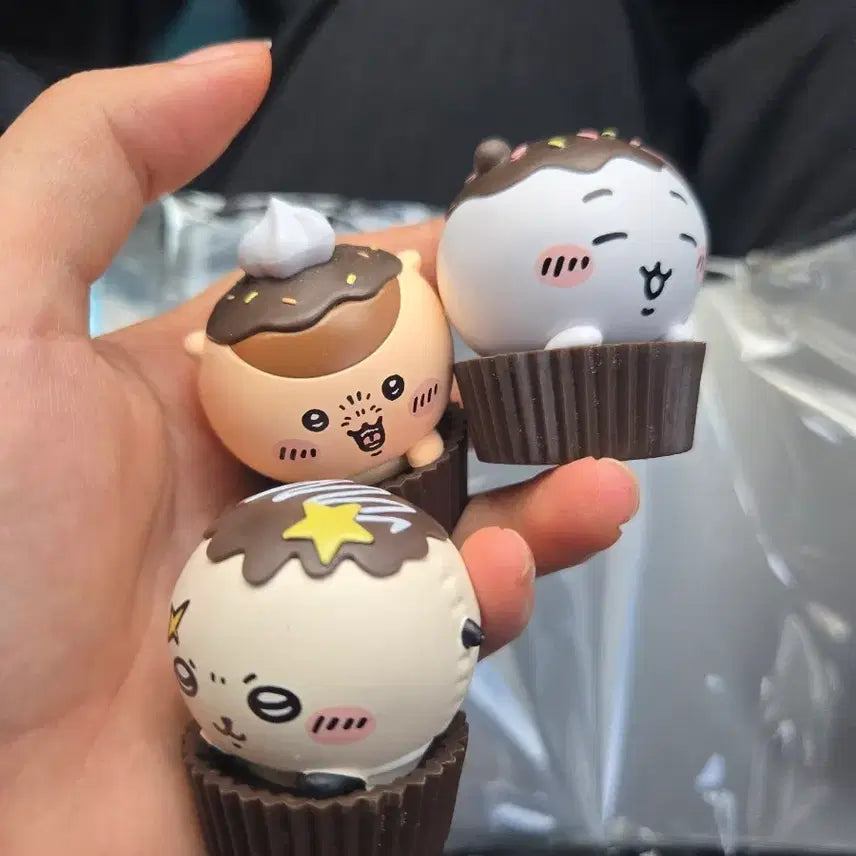 [BUNJANG] Chiikawa Chocolate Figure Bundle Set (Kurimanju, Chiikawa, Racco) / 치이카와 초콜릿 피규어 (쿠리만쥬,치이카와,랏코)