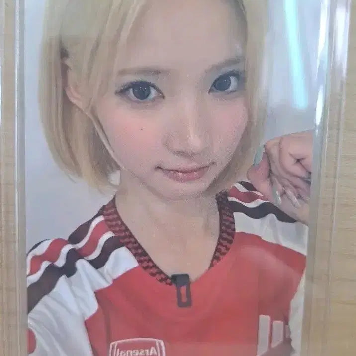 [BUNJANG] Ha:Tu:Ha Jiwoo Lemon Tang POB Photocard / 하투하 지우 미공포 레몬탱