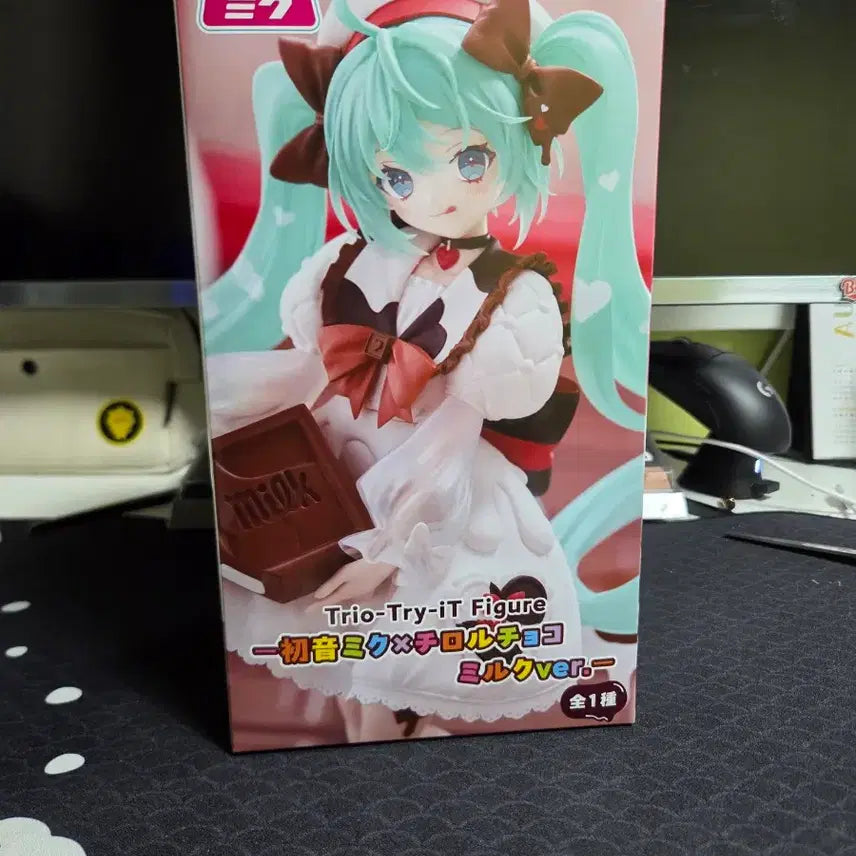 [BUNJANG] Hatsune Miku Tirol Choco &amp; Wonderland Figure Bundle Set / 하츠네 미쿠 티롤 초코 &amp; 원더랜드 피규어 일괄