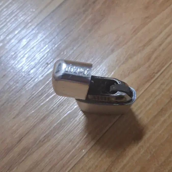 [BUNJANG] Ronson Typhoon "Imperial Hong Kong" Vintage Oil Lighter / 지포st 론슨 타이푼 대영제국 홍콩령 제조 빈티지 오일라이터