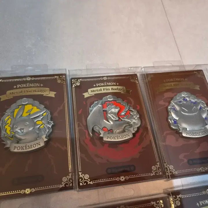 [BUNJANG] Pokemon Eternal Antique Metal Pin Badge 6-Piece Full Set / 포켓몬 이터널 앤틱 메탈 핀뱃지 6종 풀세트