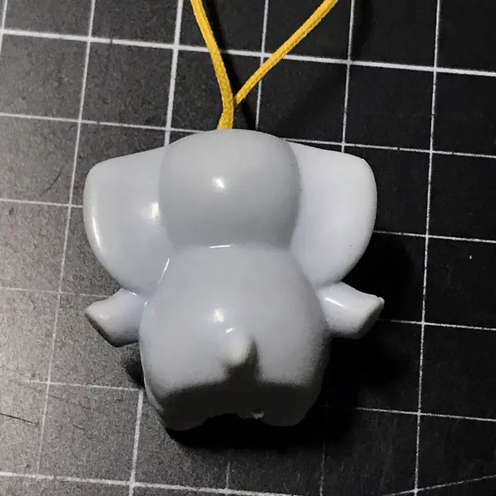 [BUNJANG] 2000s Winnie the Pooh Rubber Strap - Elephant / 2000년대 곰돌이 푸 고무 스트랩 / 코끼리