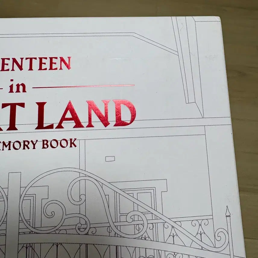 [BUNJANG] SEVENTEEN 2018 Caratland Photobook / 세븐틴 2018 캐럿랜드 메모리북
