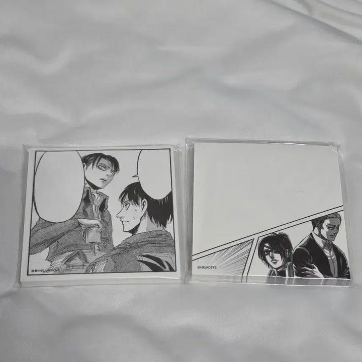 [BUNJANG] Attack on Titan Exhibition Goods Sealed Memo Pad Bundle - Levi, Eren, Erwin, Hange / [미개봉] 진격의 거인 메모지 일괄 전시회 굿즈 정품 리바이 에렌 엘빈 한지