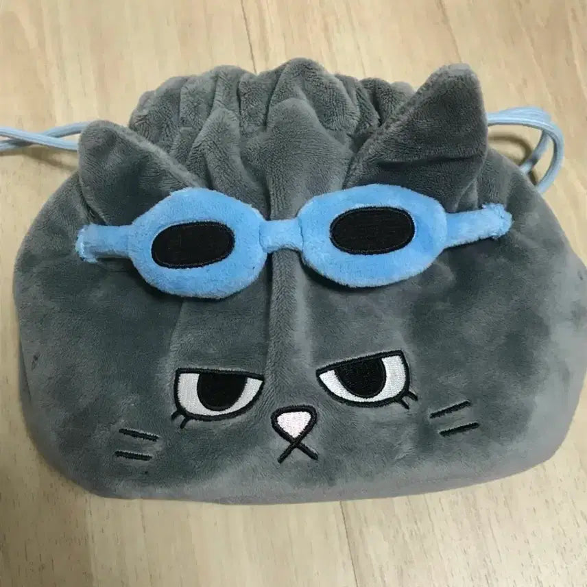 [BUNJANG] BOYNEXTDOOR Taesan Wind Pouch / 보넥도 태산 탯풍이 파우치