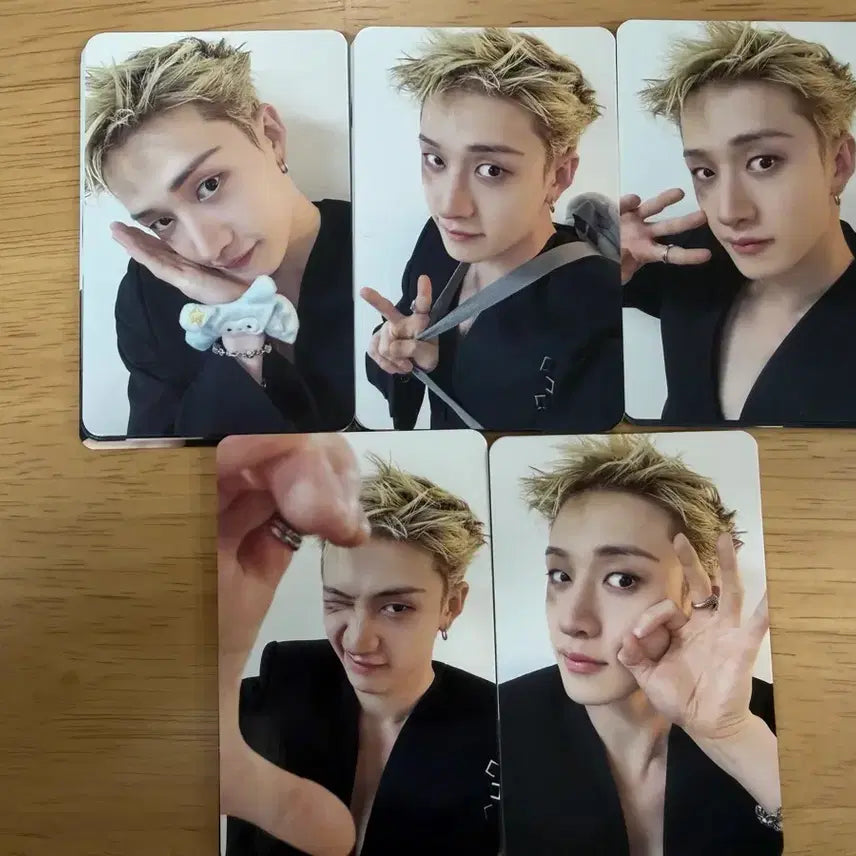 [BUNJANG] Stray Kids Bang Chan Seoul Concert Run Away Entry Photocard Bundle Set / 스트레이키즈 스키즈 서울콘 런잇 입장포카 방찬일괄