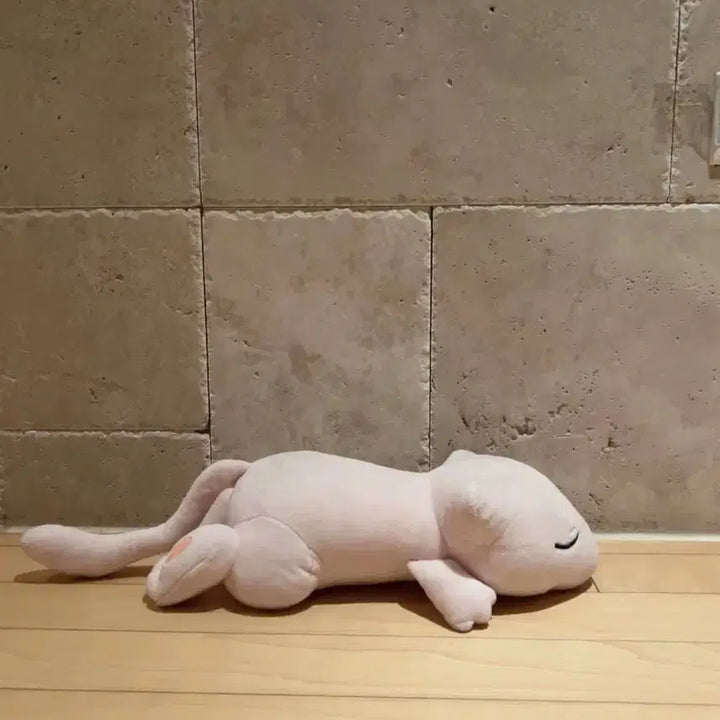 [BUNJANG] Mew Plush Doll / 포켓몬스터 뮤 인형