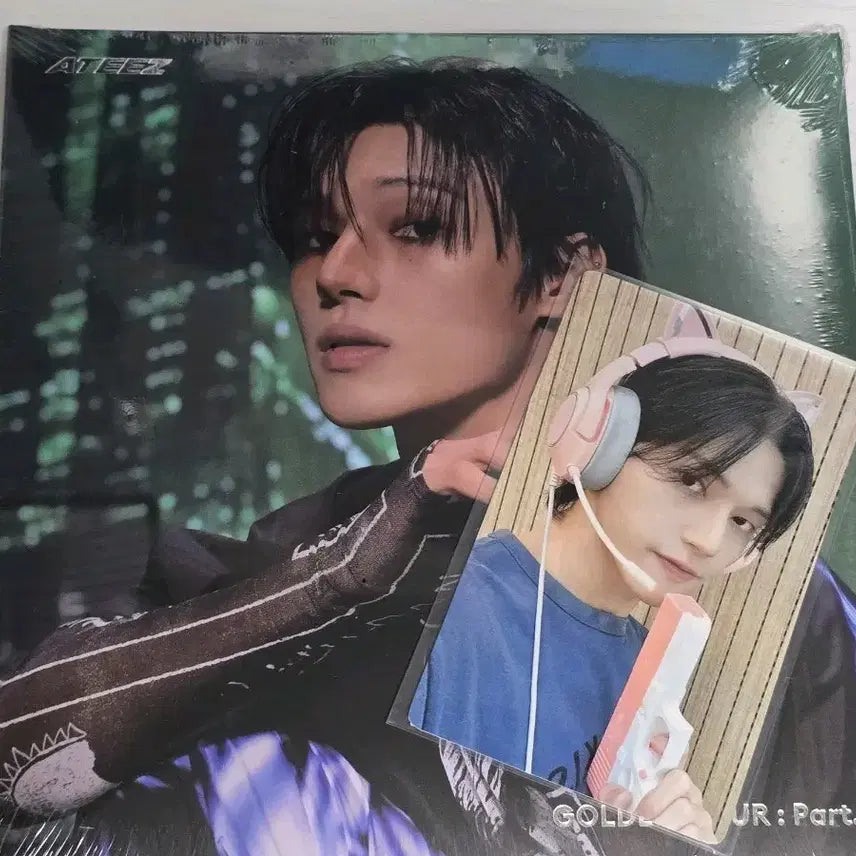 [BUNJANG] ATEEZ Wooyoung Jump Up Cat Agent Digipack Bundle Set Photocard / ATEEZ 에이티즈 점프업 고양이 요원+디지팩미개봉 포함 우영