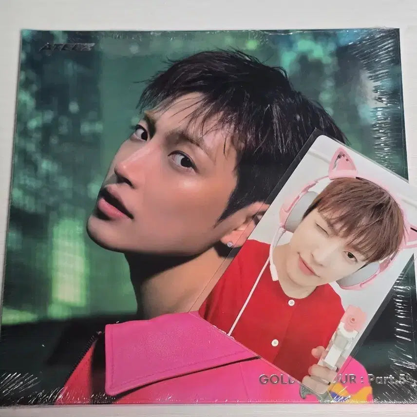 [BUNJANG] ATEEZ Hongjoong Jump Up Cat Agent Lucky Draw Photocard Set (Sealed) / ATEEZ 에이티즈 점프업 고양이 요원+디지팩미개봉 포함 홍중(미개봉)