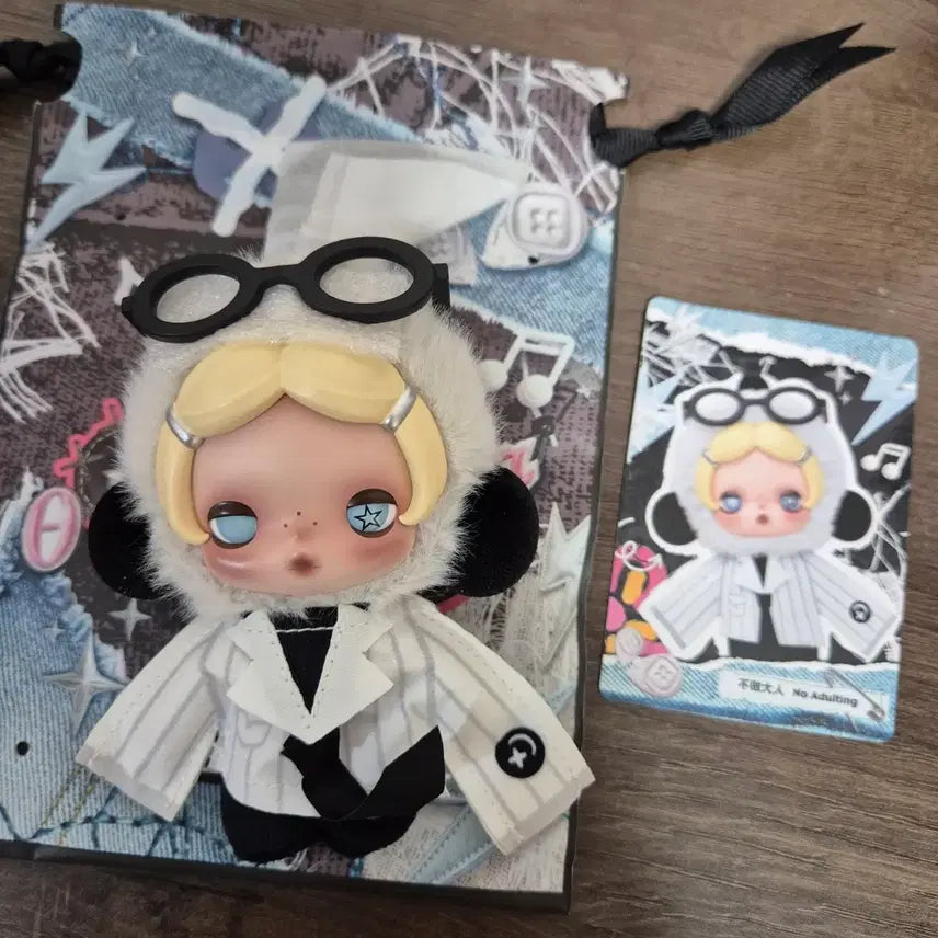 [BUNJANG] Pop Mart Skullpanda No Adulting Figure / 팝마트 스컬판다 off  노어덜팅 ( no adulting)