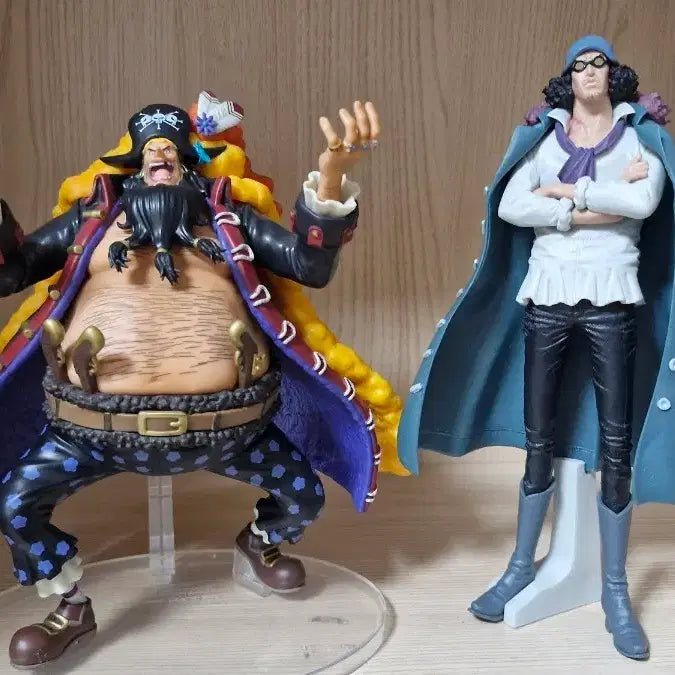 [BUNJANG] One Piece Grandline Men Shinsekai Hen: Blackbeard Teach &amp; Kuzan Figure Set / 원피스 제일복권 신사황 검은수염 티치 쿠잔 피규어 판매합니다