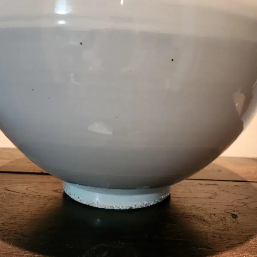 [BUNJANG] 18th Century Style Moon Jar (Dalhangari) Reproduction / 18세기 모래굽 달항아리 재현작