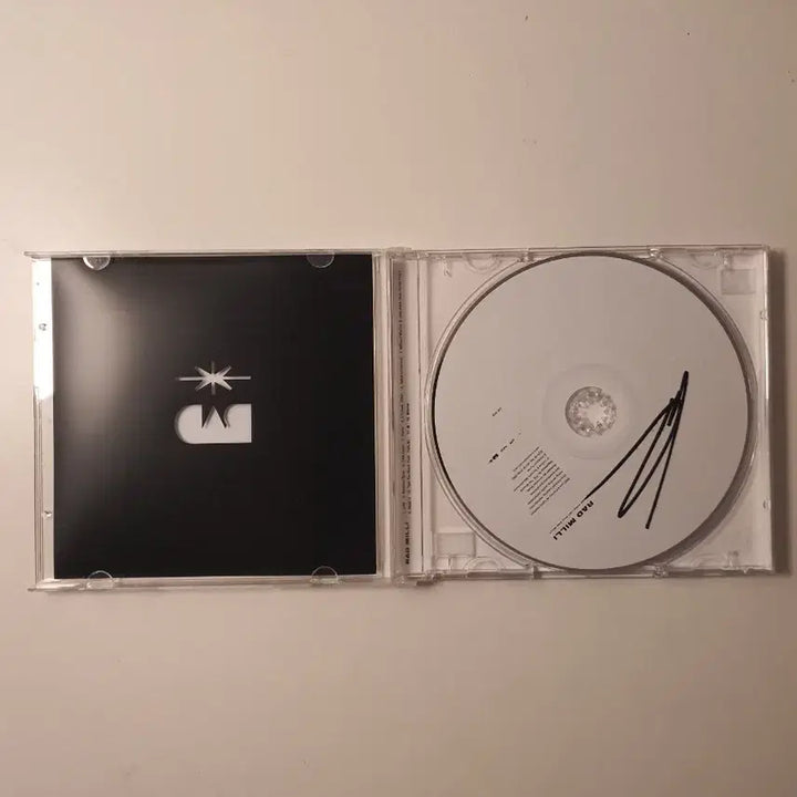 [BUNJANG] Radmilli Signed CD / 라드밀리 키드밀리 라드뮤지엄 싸인반 Radmilli cd 판매
