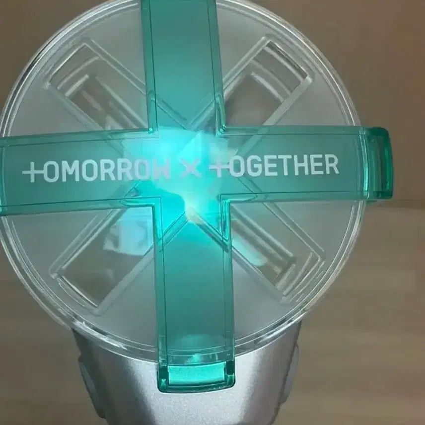 [BUNJANG] Tomorrow X Together (TXT) Official Lightstick (Moa Bong) / 미사용 모아봉 판매