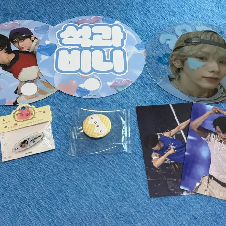 [BUNJANG] RIIZE Non-Official Pin Badges Bundle Set (Shotaro, Sungchan, Eunseok, Wonbin, Sohee, Anton) / 라이즈 비공굿 쇼타로성찬은석원빈소희앤톤 핀뱃지 생카 부채