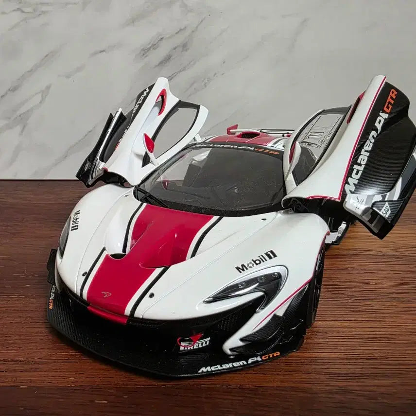 [BUNJANG] Autoart 1:18 McLaren P1 GTR White Redline / 오토아트 1:18  맥라렌 P1 GTR