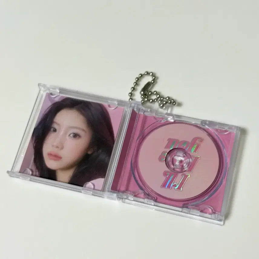 [BUNJANG] ILLIT ILLIT Cherish Wonhee CD Gacha / 아일릿 ILLIT 체리쉬 원희 cd 가챠 양도 판매