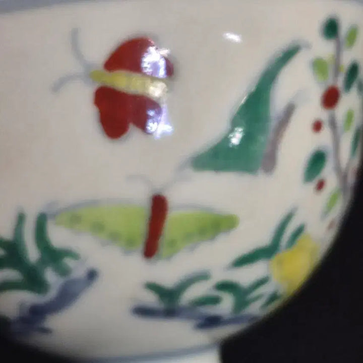 [BUNJANG] Joseon Dynasty Celadon Porcelain Cup with Floral and Butterfly Motif / 박태 분채 법랑채 화초 나비문 고족배 중국도자기