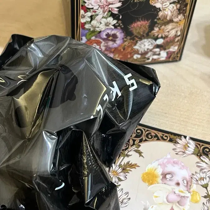 [BUNJANG] Popmart Skullpanda Petal&