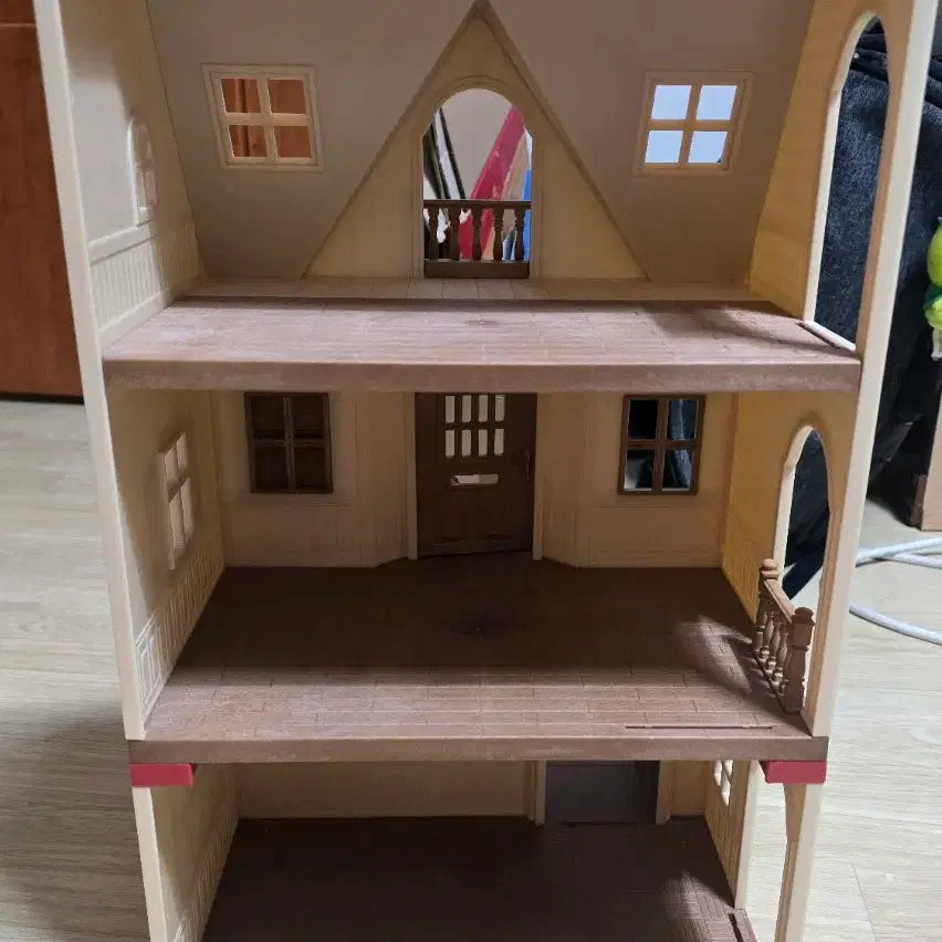 [BUNJANG] Sylvanian Families Red Roof 3-Story House / 실바니안 패밀리 빨간지붕 3층집