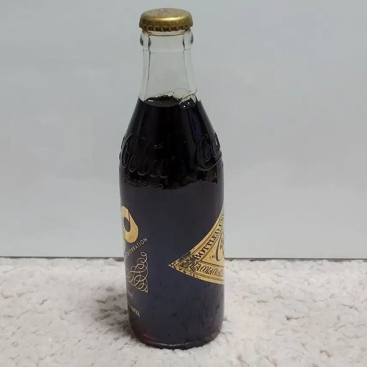 [BUNJANG] Coca-Cola Japan 100th Anniversary Gold Edition (Sealed) / 코카콜라 일본 100주년 금장 미개봉