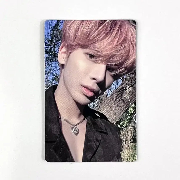 [BUNJANG] TXT Taehyun TEMPTATION Daydream Version Photocard / 투바투 태현 이름의장 TEMPTATION Daydream 버전 포카 양도