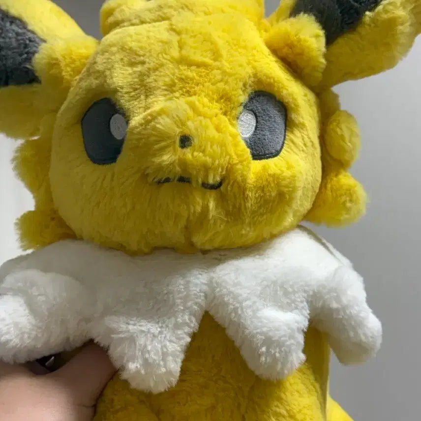 [BUNJANG] Pokemon FuwaFuwa Joltik Plush / 포켓몬스터 후와후와 쥬피썬더 인형