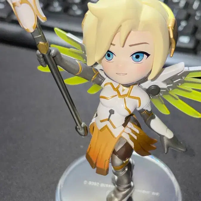 [BUNJANG] Popmart Overwatch Mercy Figure / 팝마트 오버워치 피규어 메르시