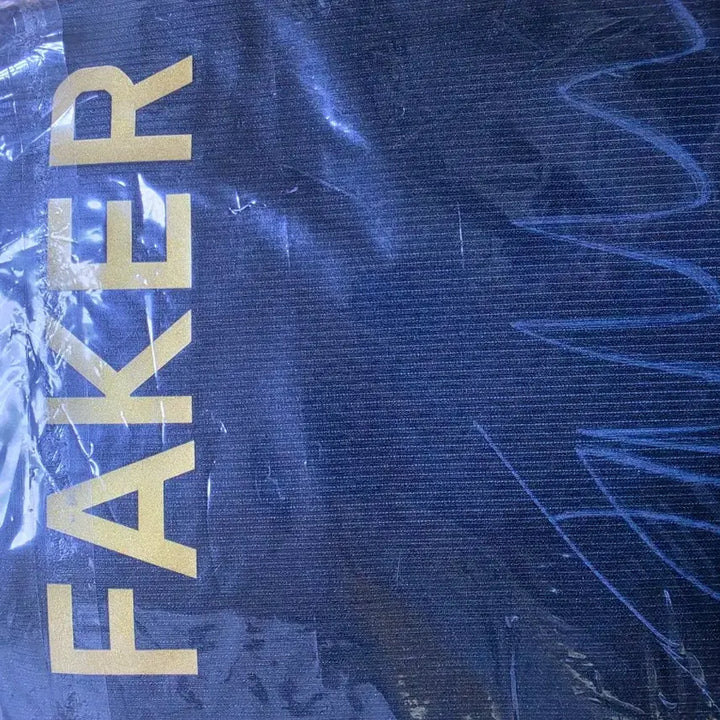 [BUNJANG] T1 Worlds Championship Faker Autographed Jersey / t1 월즈우승 유니폼 페이커 친필싸인