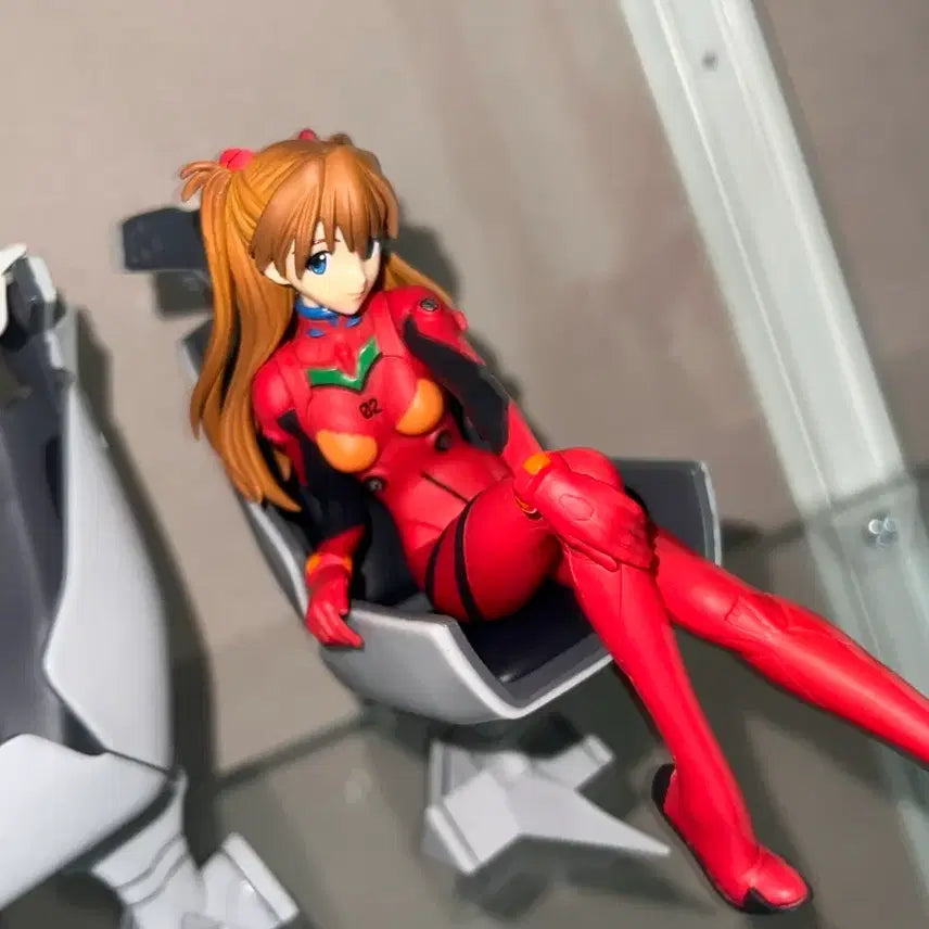 [BUNJANG] Evangelion Asuka &amp; Rei Girls with Chair Figure / 에반게리온 아스카 레이 girls with chair 걸 스 윗 체어 피규어