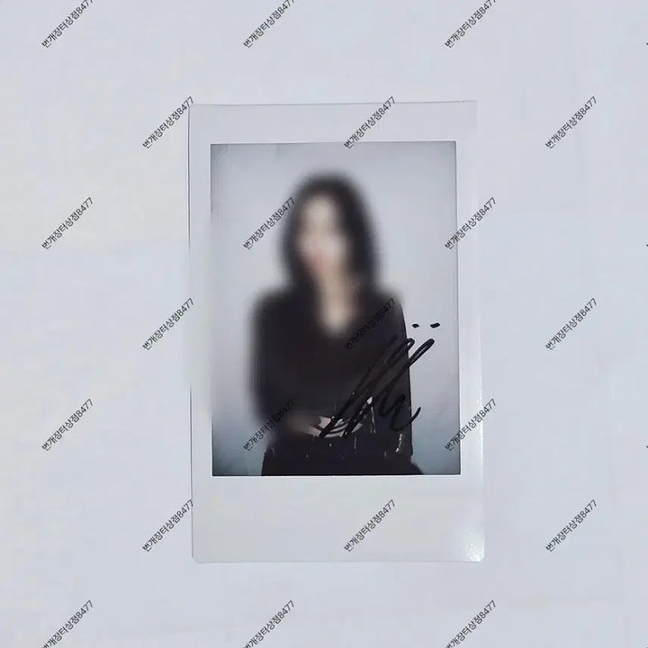 [BUNJANG] ITZY Ryujin 2023 SBS Gayo Daejeon Autographed Polaroid Photo POB / 있지 ITZY 류진 251225 SBS가요대전 싸인 폴라로이드 싸폴 미공개 폴라