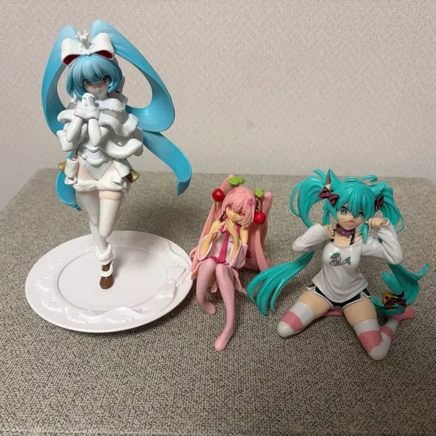 [BUNJANG] Hatsune Miku 3 Types Figure Set / 미쿠 피규어 3종