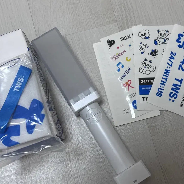 [BUNJANG] TWS TO UNA BONG Lightstick / 투어스 투로나봉