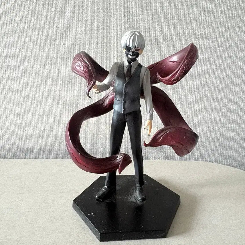 [BUNJANG] Tokyo Ghoul Kaneki Ken Figure / 도쿄구울 카네키 피규어