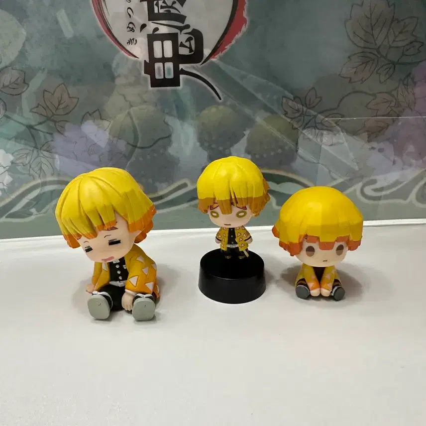[BUNJANG] Demon Slayer Zenitsu Mini Figure Bundle Set / 귀멸의칼날 귀칼 젠이츠 미니 피규어 일괄