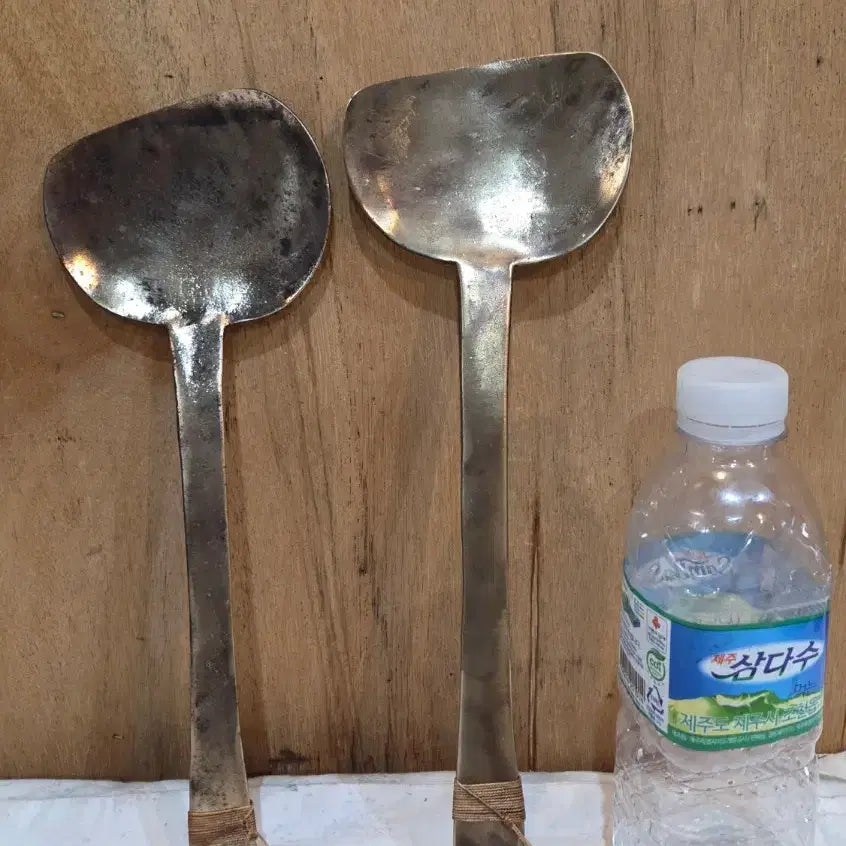 [BUNJANG] Antique Brass Rice Ladle Set (2 items) / 민속품  / 정겨운 놋주걱 2점