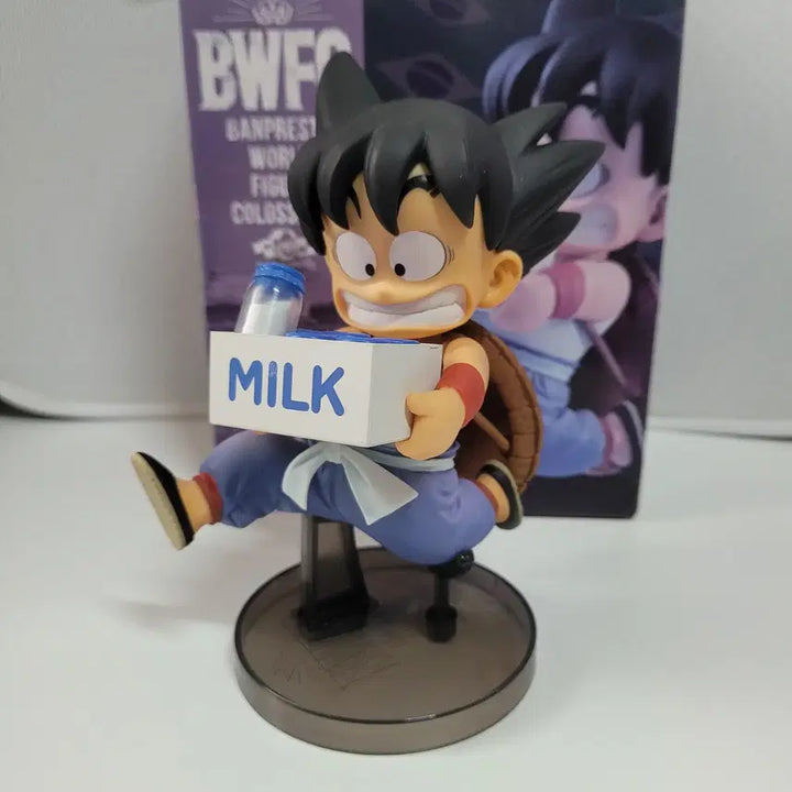 [BUNJANG] Dragon Ball BWFC Milk Delivery Son Goku Figure / 드래곤볼 BWFC 조형천하 우유배달 손오공 피규어