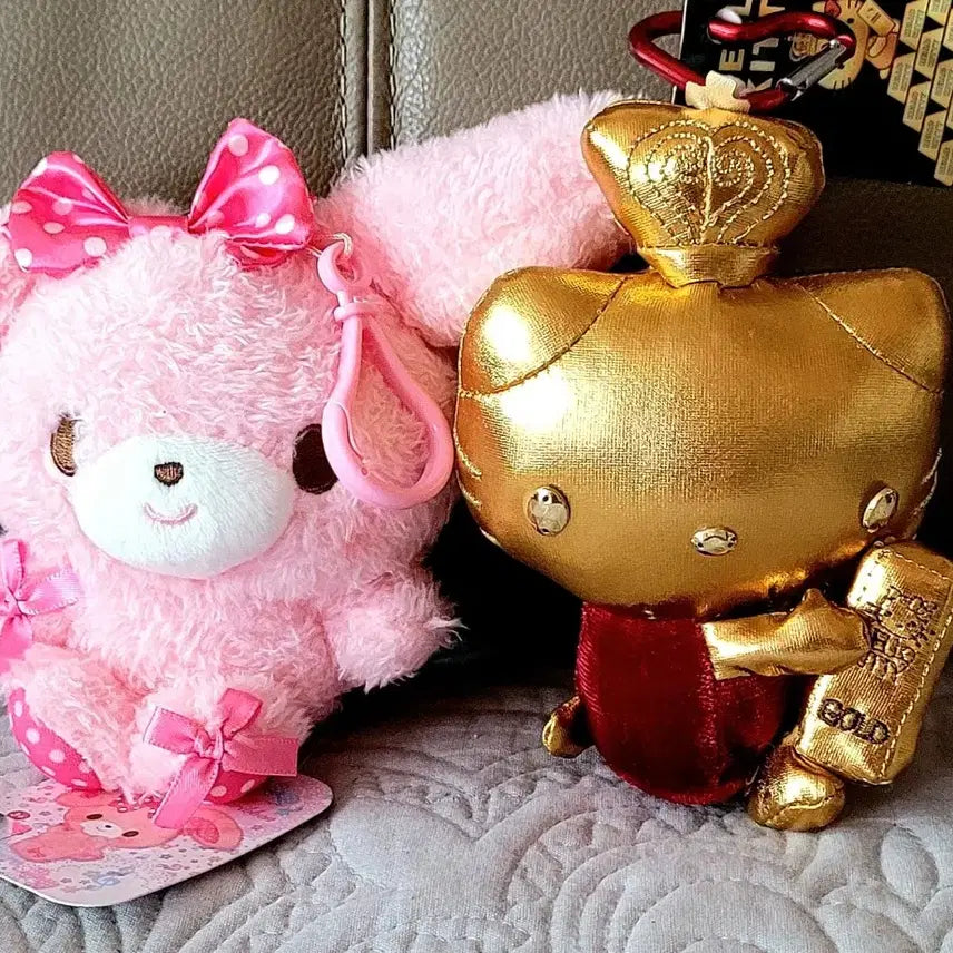[BUNJANG] Sanrio Official Kuromi Cheerleader 20th Anniversary Plush Toy + Keyring Set / 산리오 정품 쿠로미 치어리더 20주년기념 +키링인형 2개(새상품)