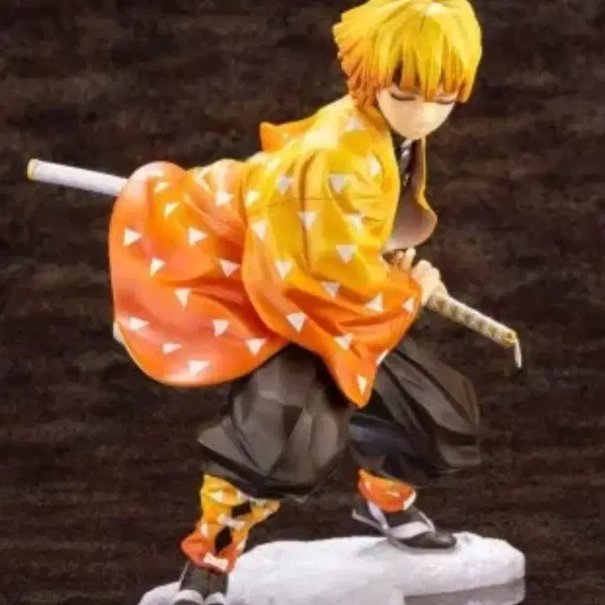 [BUNJANG] Kotobukiya Zenitsu Agatsuma Demon Slayer Figure (Sealed) / [미개봉]귀멸의 칼날 코토부키야 젠이츠 피규어