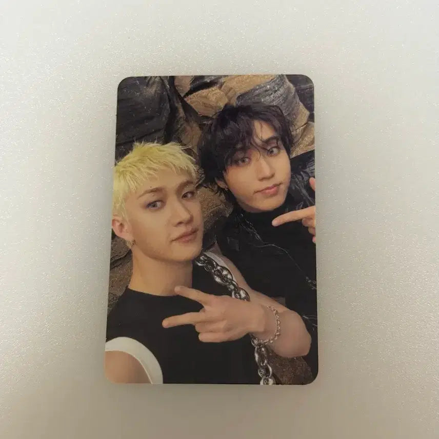 [BUNJANG] Stray Kids This &amp; That Unit Photocard Bang Chan Han / Straykids 스트레이키즈 스키즈 디스앤댓 유닛 포카 방찬 한 this&amp;that unit pc bangchan han