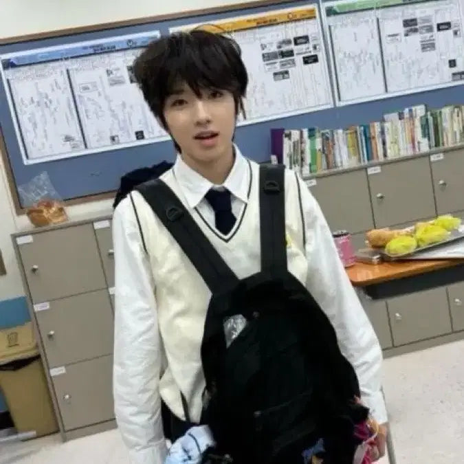 [BUNJANG] NCT WISH Sakuya Dice Plush Doll Keychain / 엔시티 위시 사쿠야 손민수템 주사위 인형 키링