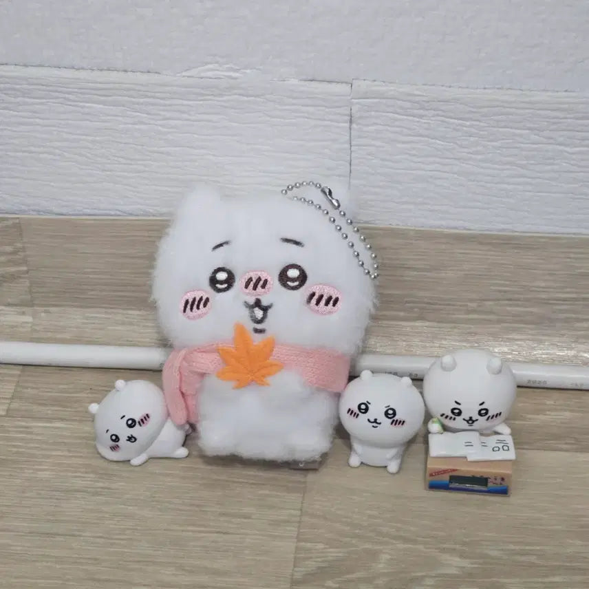 [BUNJANG] Cheekawa Mini Plush Toy + Gacha Figure Set / 먼작귀 치이카와 미니소 단풍 마스코트 인형 + 가챠 피규어 세트