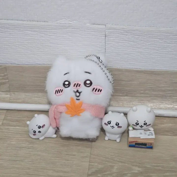 [BUNJANG] Cheekawa Mini Plush Toy + Gacha Figure Set / 먼작귀 치이카와 미니소 단풍 마스코트 인형 + 가챠 피규어 세트